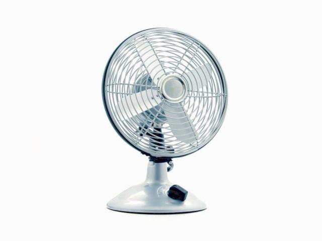 Radiateur à fluide caloporteur Acova 750W