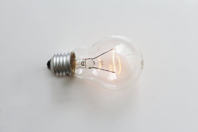 Borne solaire BF Light Milano avec détection, 200 lumens Borne solaire BF Light Milano avec détection, 200 lumens