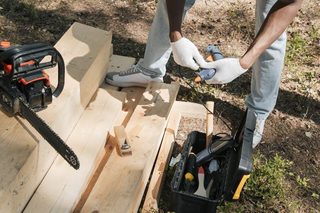 Caisse à outils de maçonnerie complète 8 outils